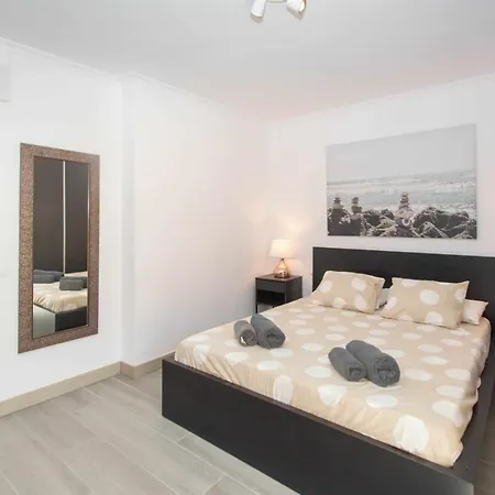Apartamento Con Vistas Al Mar Y Al Lado De Todo *